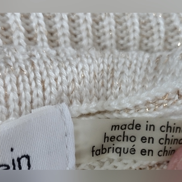 Sweater - Picture 4 of 12